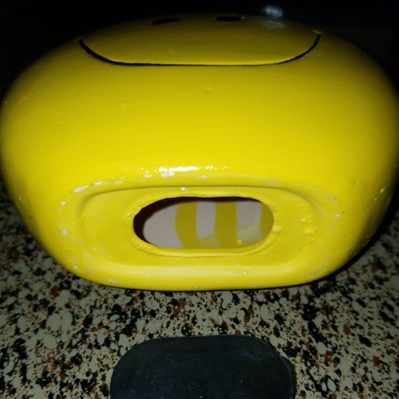 Smiley Face Ceramic Coin Bank - Picture 4 of 4